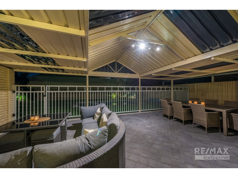 2 Foxton Way, Butler WA 6036