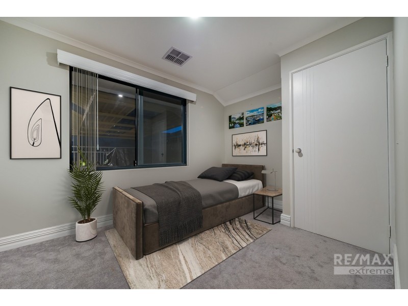 2 Foxton Way, Butler WA 6036