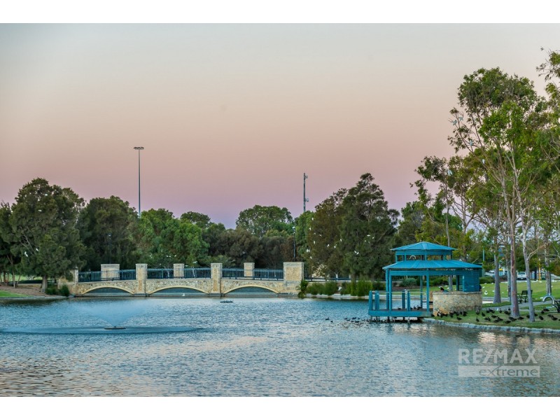 2 Foxton Way, Butler WA 6036