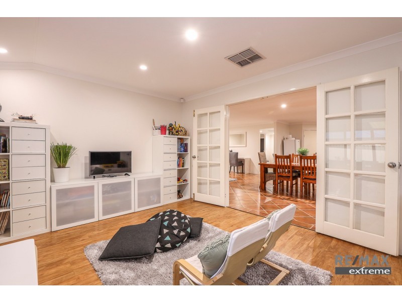 24 Wadhurst Road, Butler WA 6036