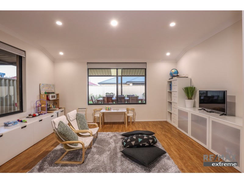 24 Wadhurst Road, Butler WA 6036