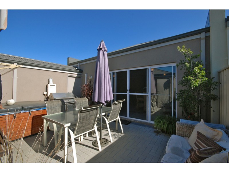 11 Pymore Crescent, Butler WA 6036