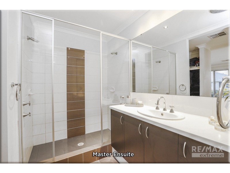 5 Newbury Way, Alkimos WA 6038