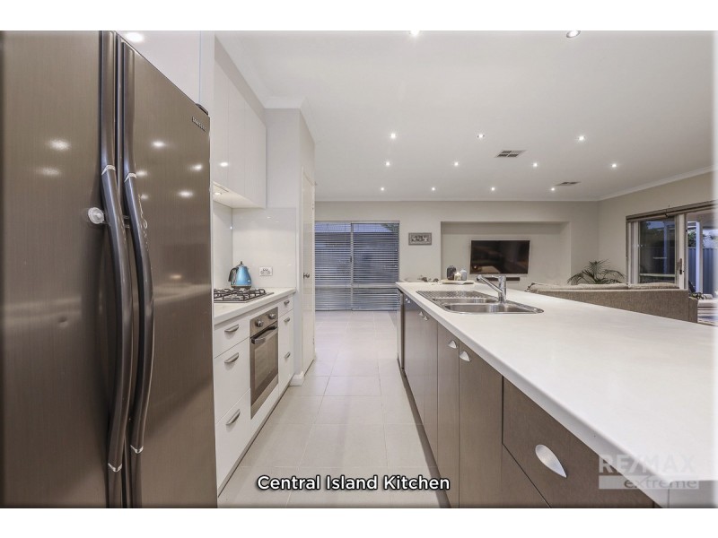 5 Newbury Way, Alkimos WA 6038