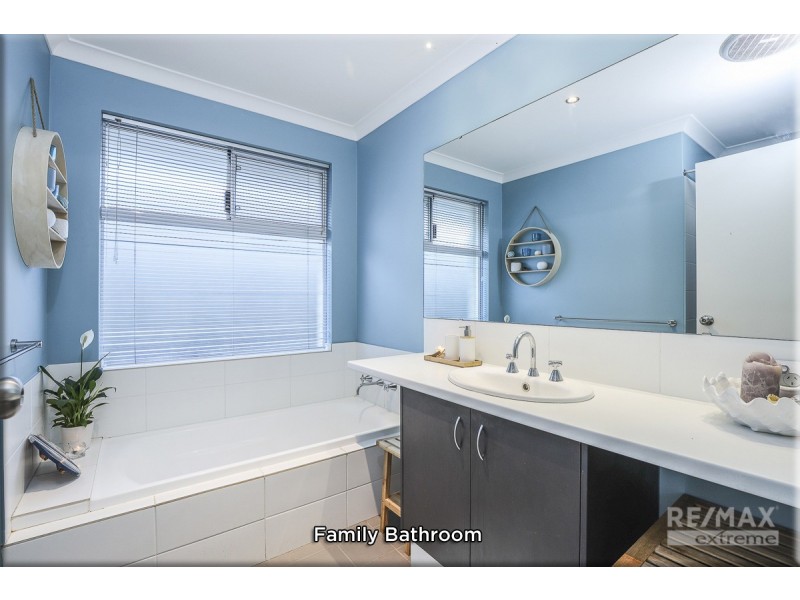 5 Newbury Way, Alkimos WA 6038