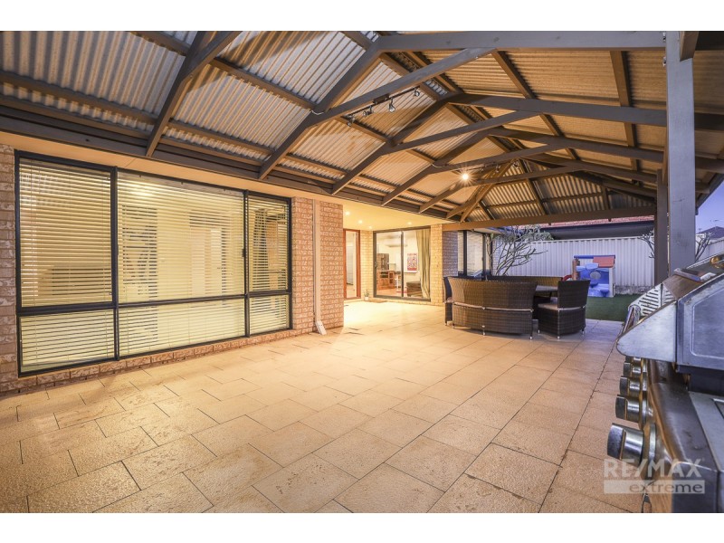 6 Hapuna Street, Butler WA 6036