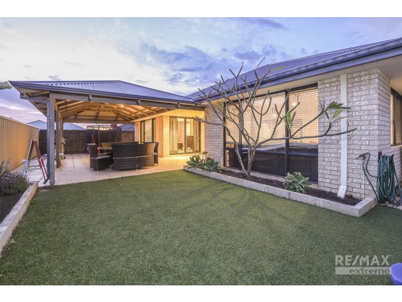 6 Hapuna Street, Butler WA 6036