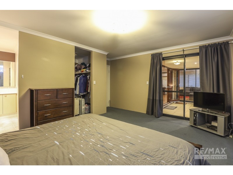 6 Hapuna Street, Butler WA 6036