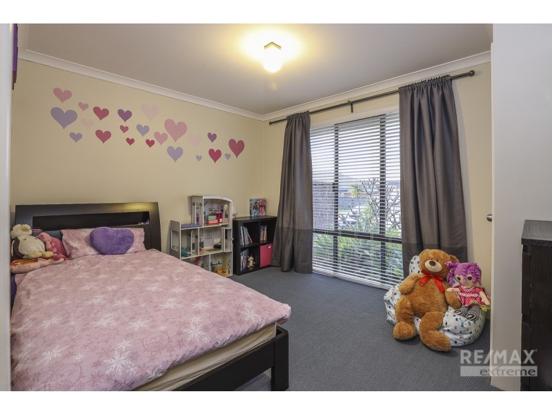 6 Hapuna Street, Butler WA 6036