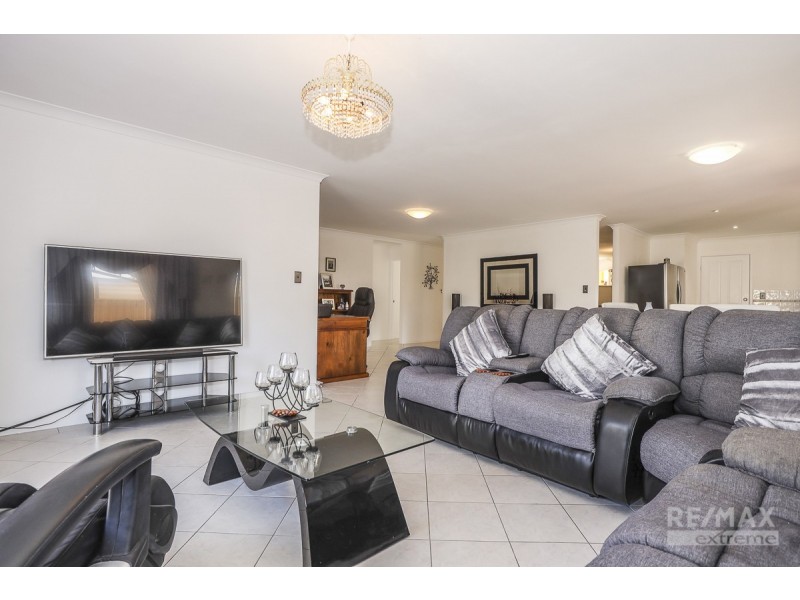 92 Kingsbridge Boulevard, Butler WA 6036