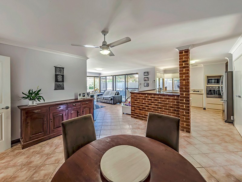 5 Dalvik Avenue, Merriwa WA 6030