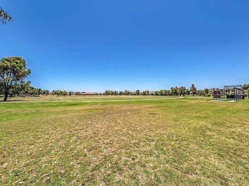 5 Dalvik Avenue, Merriwa WA 6030