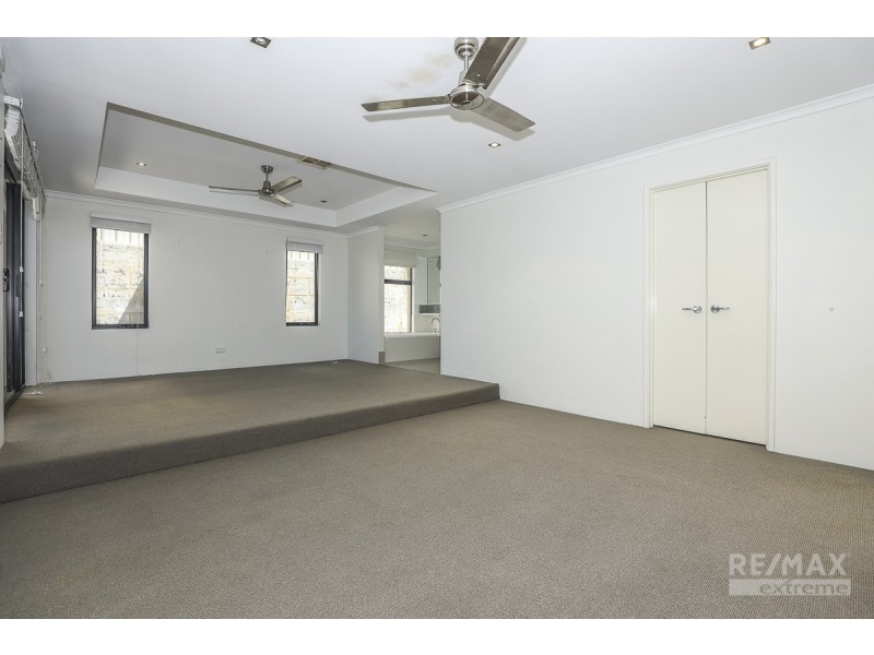 26 Jindalee Boulevard, Jindalee WA 6036
