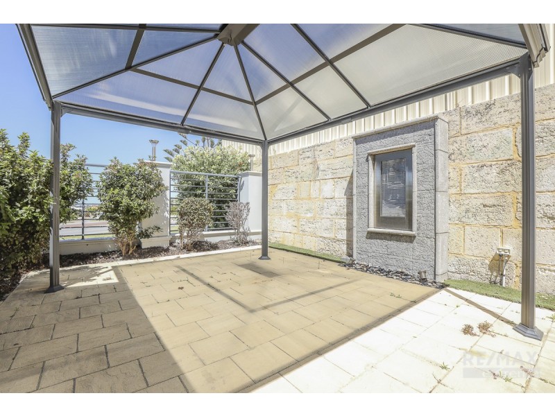 26 Jindalee Boulevard, Jindalee WA 6036