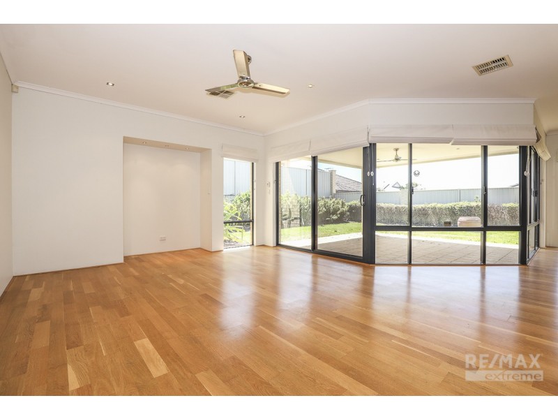 26 Jindalee Boulevard, Jindalee WA 6036