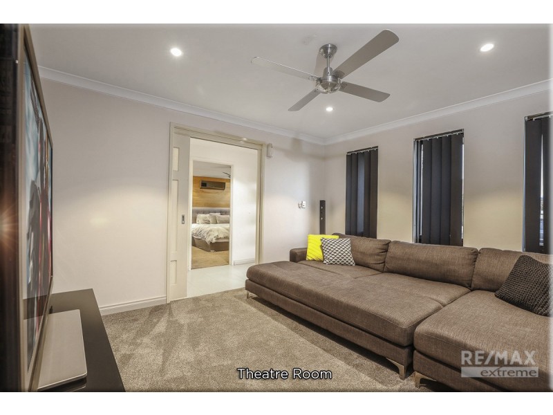 35 Liberty Drive, Clarkson WA 6030