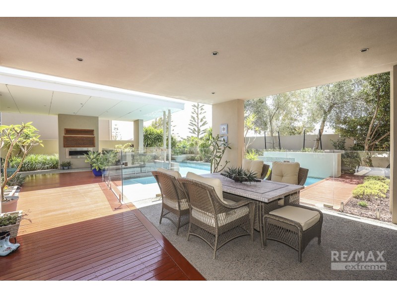 265 Santa Barbara Parade, Jindalee WA 6036