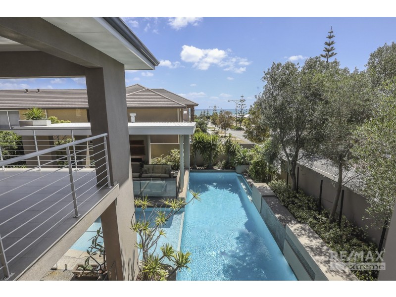 265 Santa Barbara Parade, Jindalee WA 6036