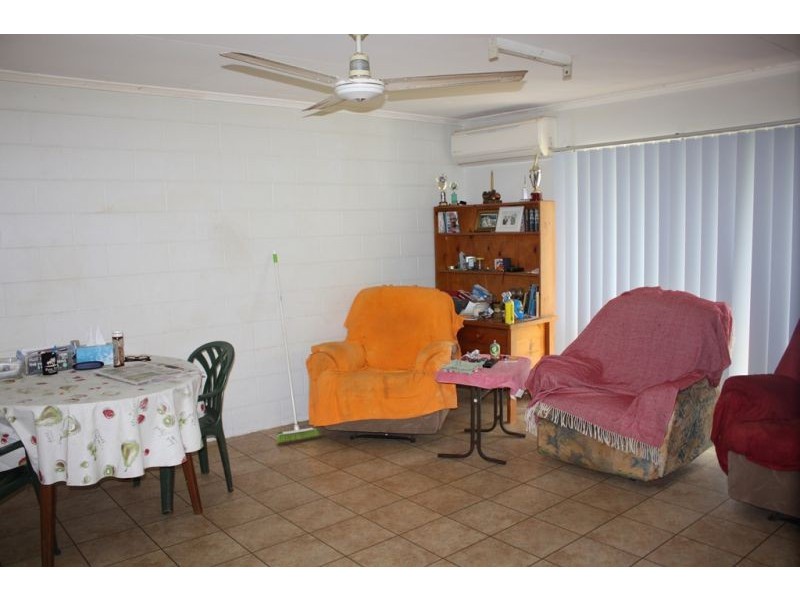 2 Ashfield Close, Mareeba QLD 4880