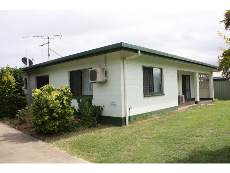 2 Ashfield Close, Mareeba QLD 4880