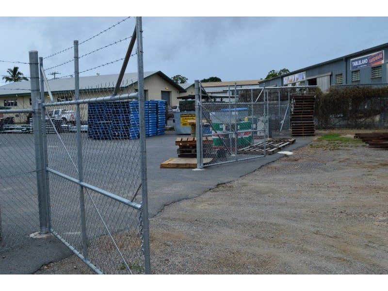 8 Basalt Street, Mareeba QLD 4880