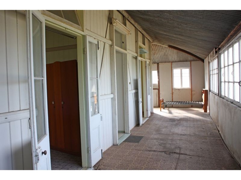 4 Pares Street, Mareeba QLD 4880