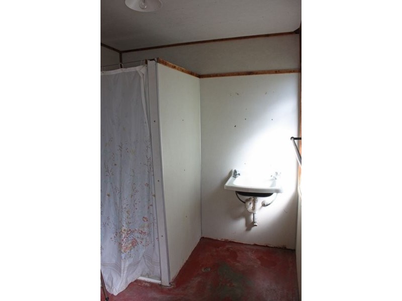 4 Pares Street, Mareeba QLD 4880