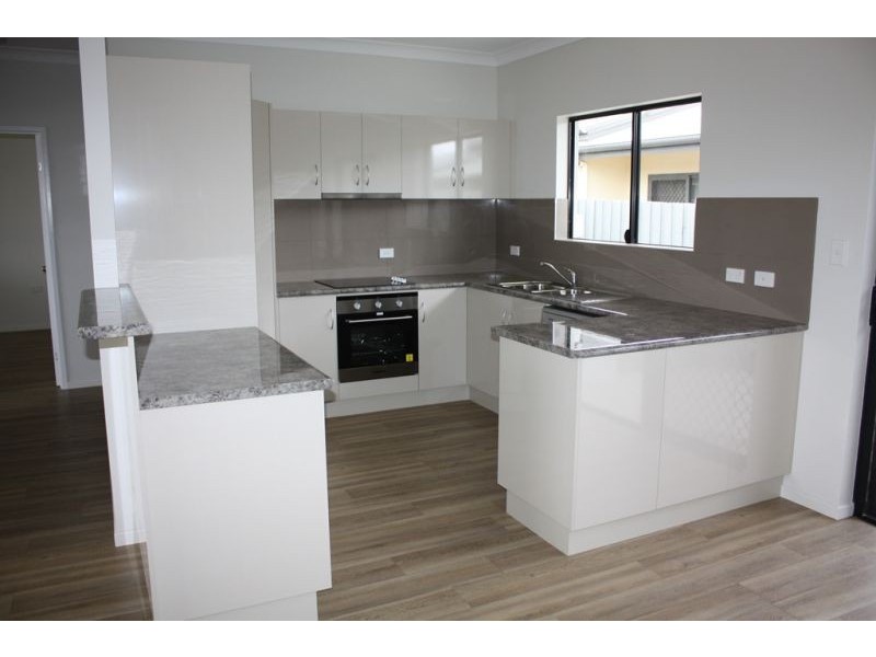 Unit 1/33 Strattmann Street, Mareeba QLD 4880