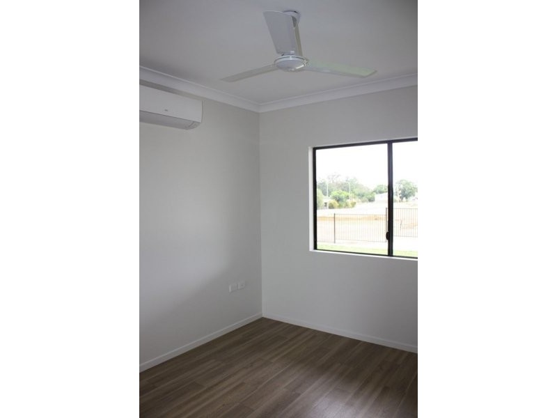 Unit 1/33 Strattmann Street, Mareeba QLD 4880