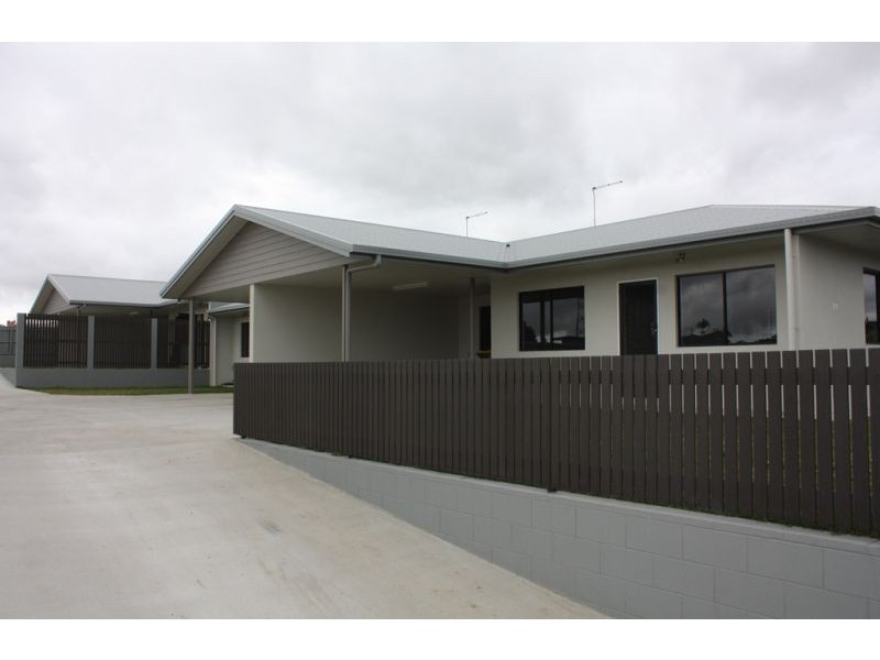 Unit 1/33 Strattmann Street, Mareeba QLD 4880