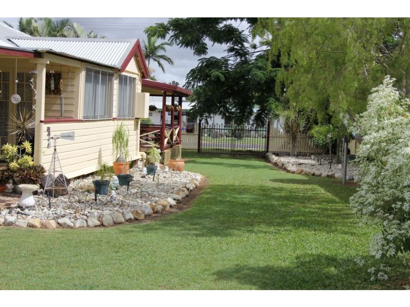 119 Mason Street, Mareeba QLD 4880