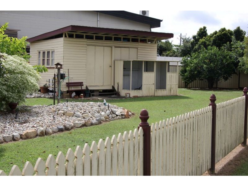 119 Mason Street, Mareeba QLD 4880