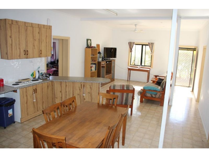 15 Stanley Street, Mareeba QLD 4880