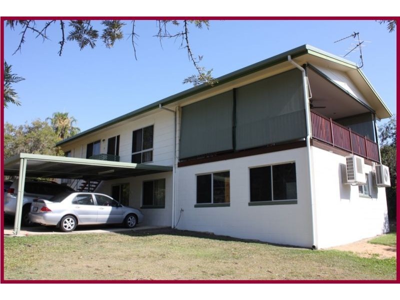 3 Riverview Close, Mareeba QLD 4880