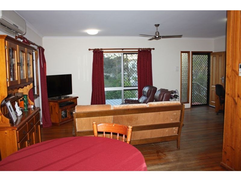 3 Riverview Close, Mareeba QLD 4880