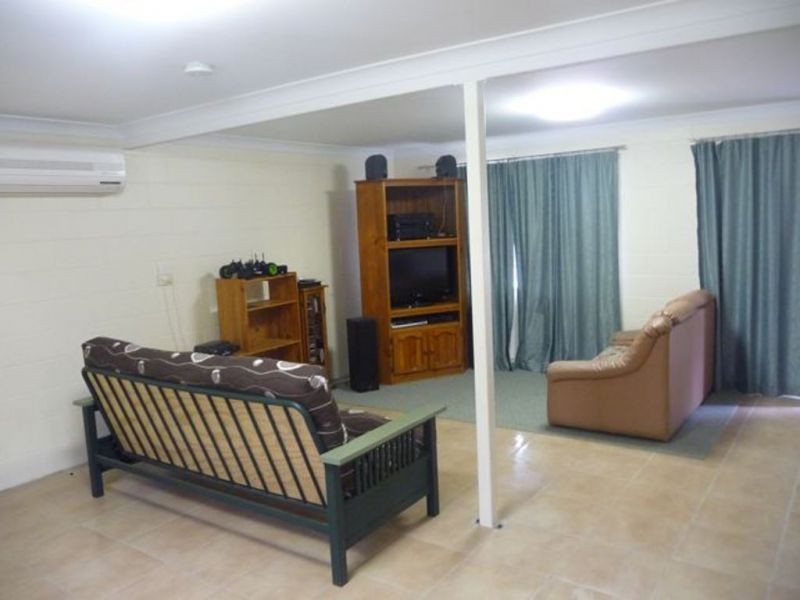 3 Riverview Close, Mareeba QLD 4880