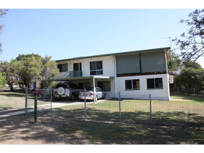 3 Riverview Close, Mareeba QLD 4880