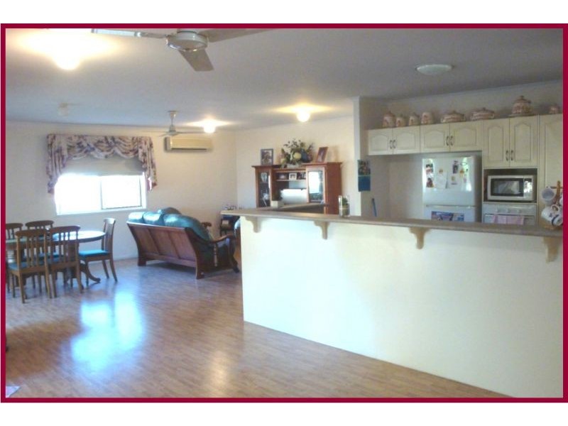 5 Carrol, Mareeba QLD 4880