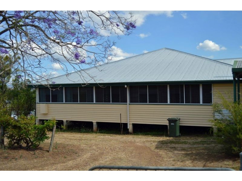6-8 Pares Street, Mareeba QLD 4880