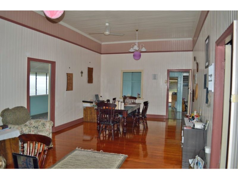 6-8 Pares Street, Mareeba QLD 4880