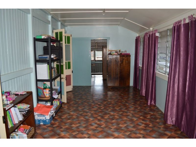 6-8 Pares Street, Mareeba QLD 4880