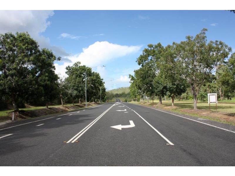 15-16 Brenaden Close (Barooga Gardens), Dimbulah QLD 4872
