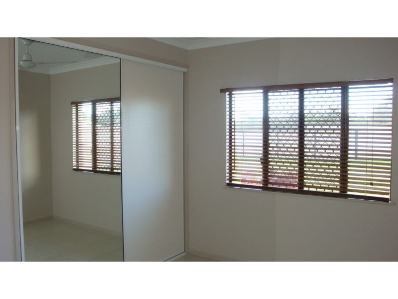 12 Mirrabook Avenue, Mareeba QLD 4880