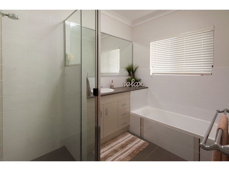 2 Maria Close, Mareeba QLD 4880