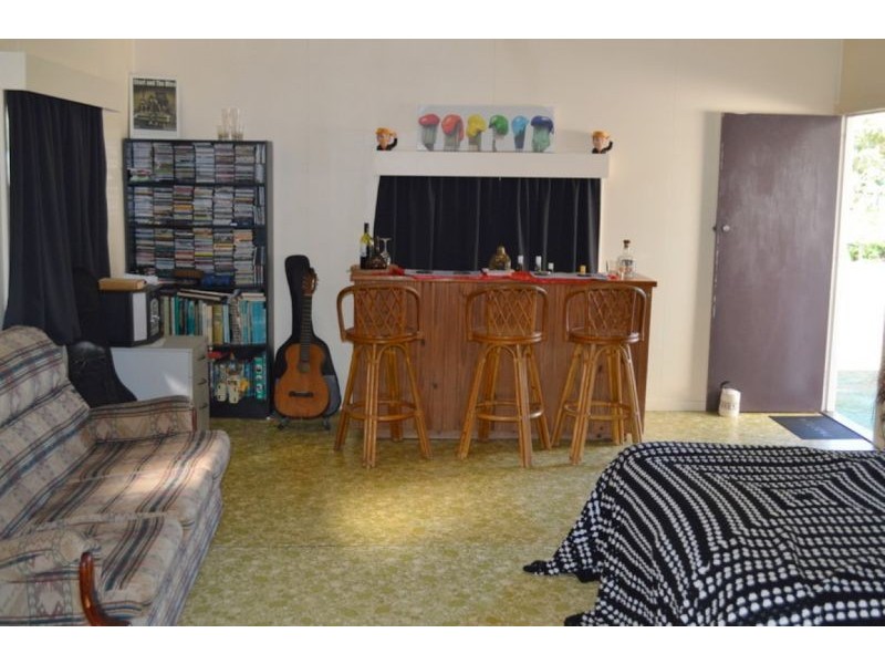 9 Brown Street, Mareeba QLD 4880