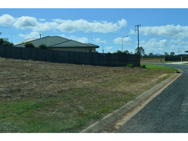 6 Peluchetti Place (Lot 128), Mareeba QLD 4880