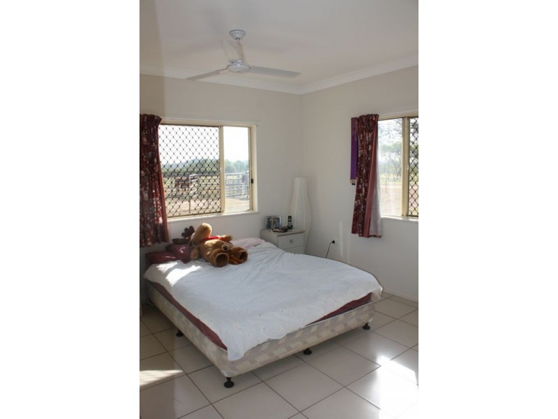 Koah QLD 4881