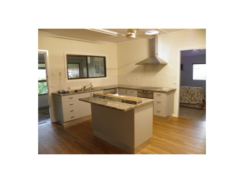 Mutchilba QLD 4872