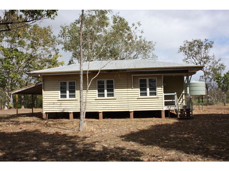 186 Tinaroo Creek Road, Mareeba QLD 4880