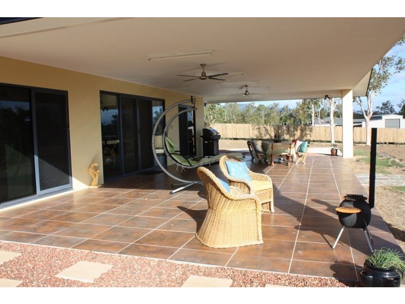 86 Rozel Close, Mareeba QLD 4880